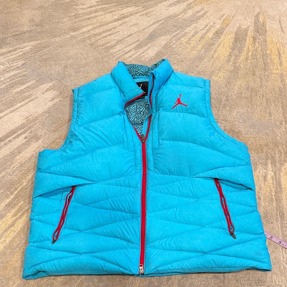 Air Jordan Hyper Puffer‎ white duck down 550 Vest size XXL in EUC